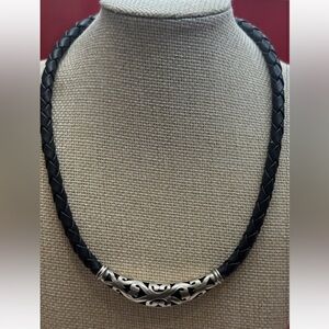 John Hardy Adjustable Black Braided Necklace with Silver Chic Detail NEVER WORN💫